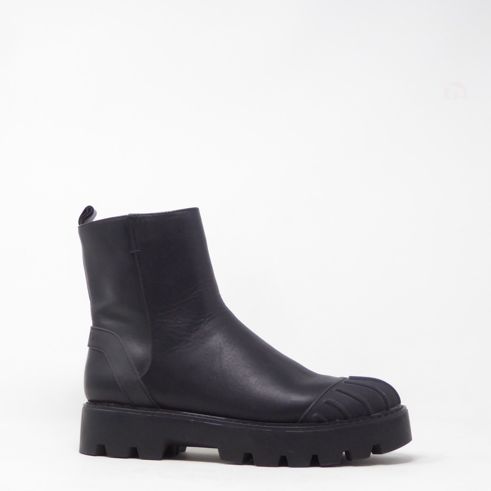 Sarto Franco Sarto Women Bootie Black Leather A-Brandie Lug Sole 8M